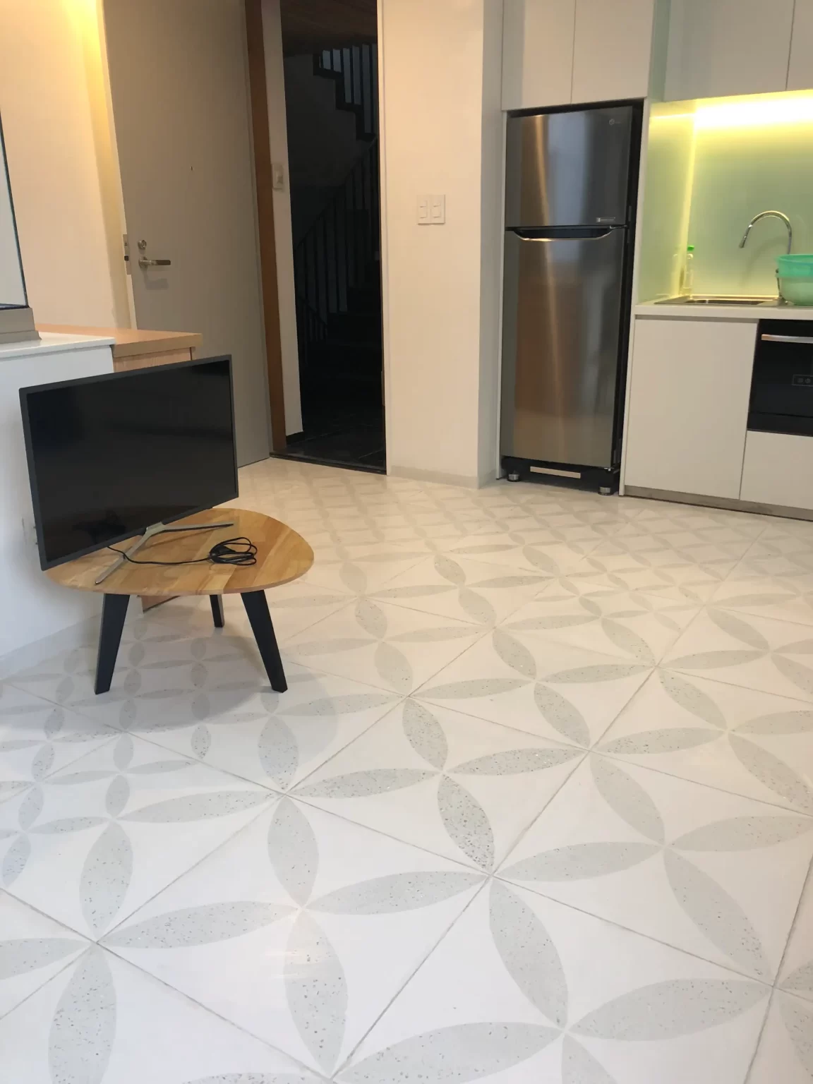 Salón con suelo de terrazzo